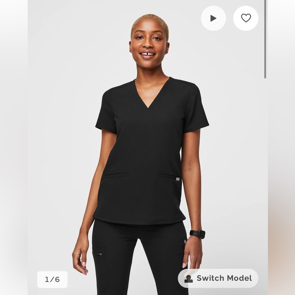 Figs Casma Scrub Top in Black size XS